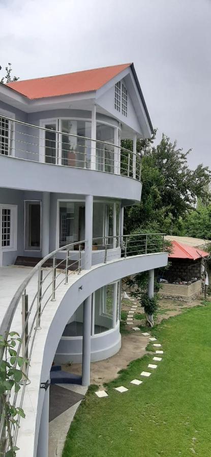 Hotel Reego Skardu Exteriör bild