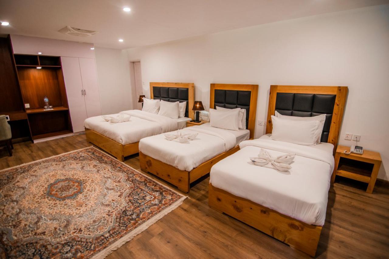 Hotel Reego Skardu Exteriör bild
