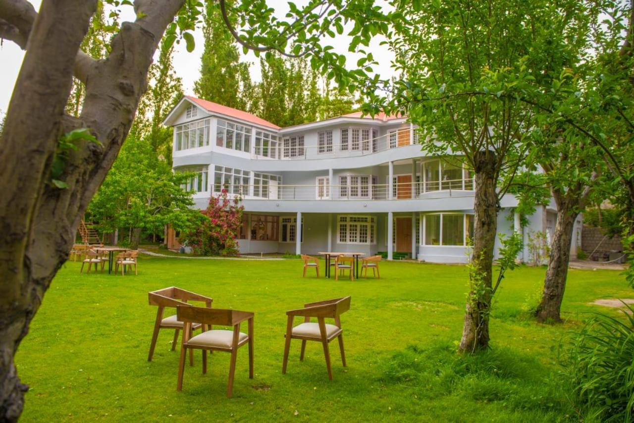 Hotel Reego Skardu Exteriör bild