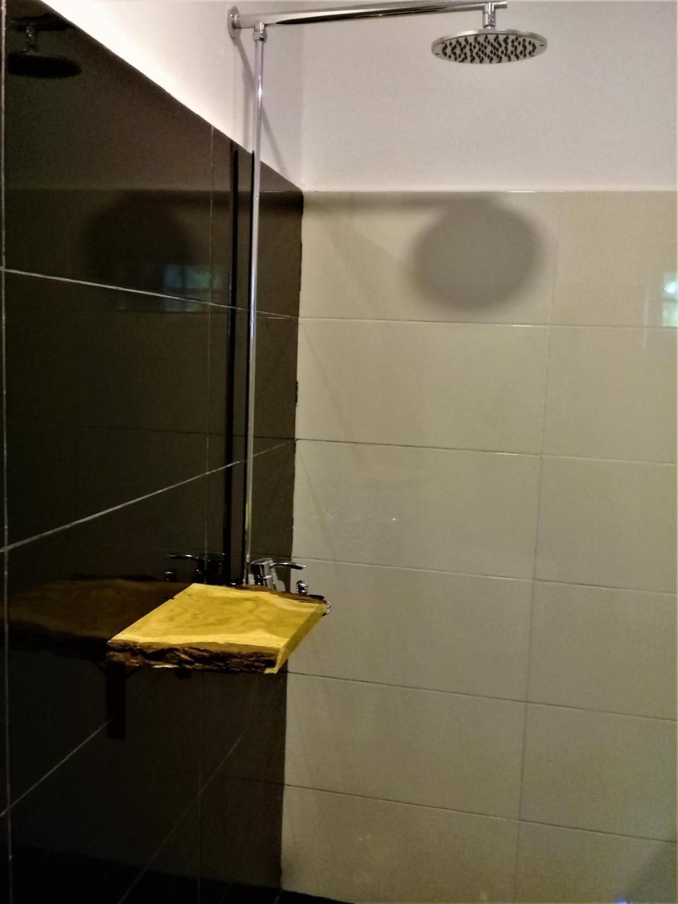 Hotel Reego Skardu Exteriör bild